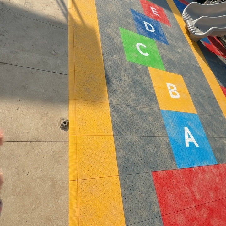 Professional Interlocking PP M - Outdoor Sport Court Tiles recension och pris